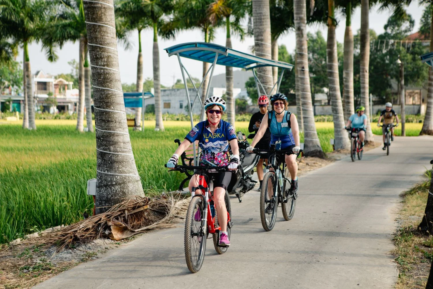 Mekong Delta Cycle Tour My Tho, Cai Be, Can Tho 2 Days